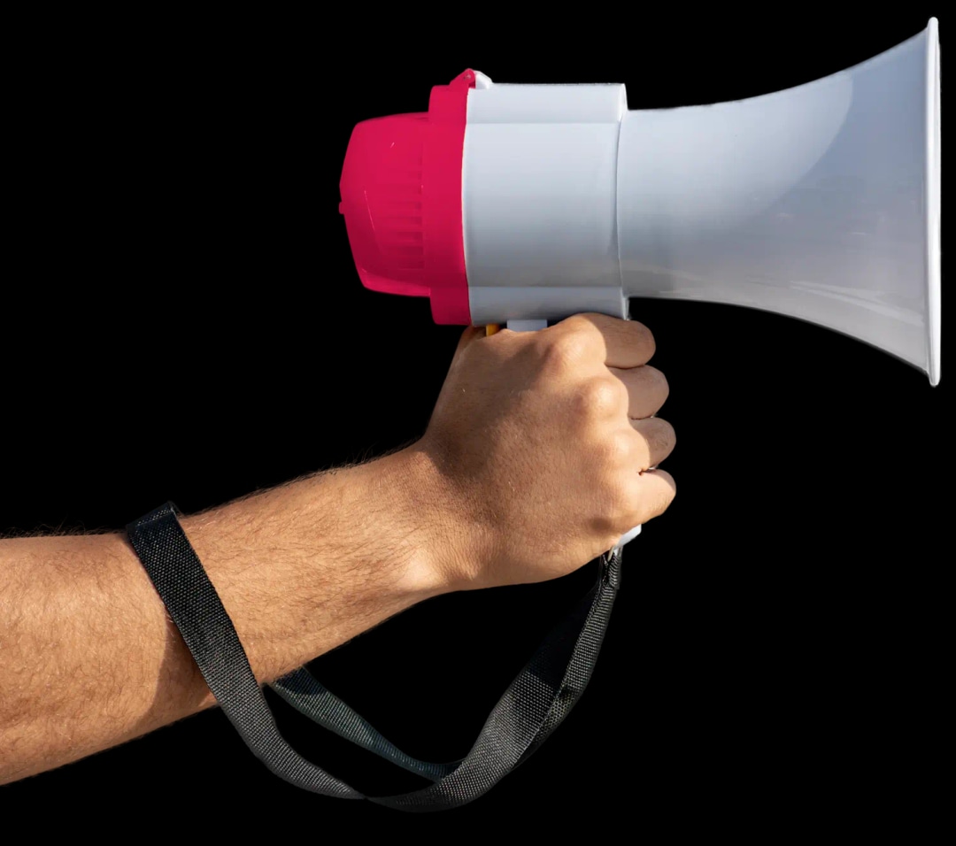 Ilustração de um megafone com fundo colorido